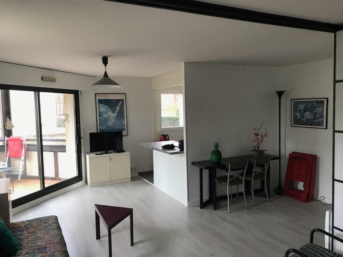 Appartement Residence Le Fairway Deauville Exterior photo